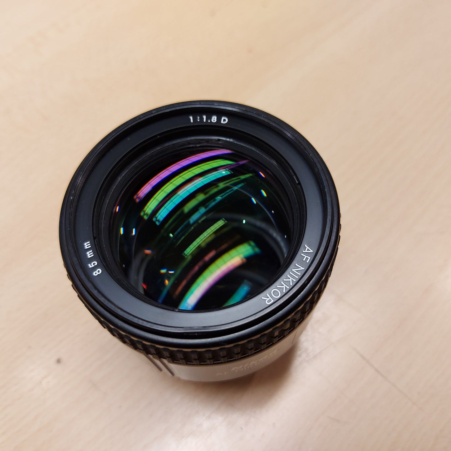 Nikon 85mm f/1.8 AF-D Series