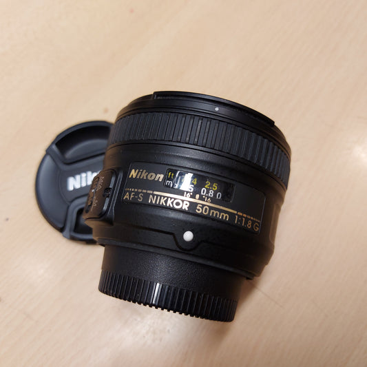 Nikon 50mm f/1.8 AF-S G Series