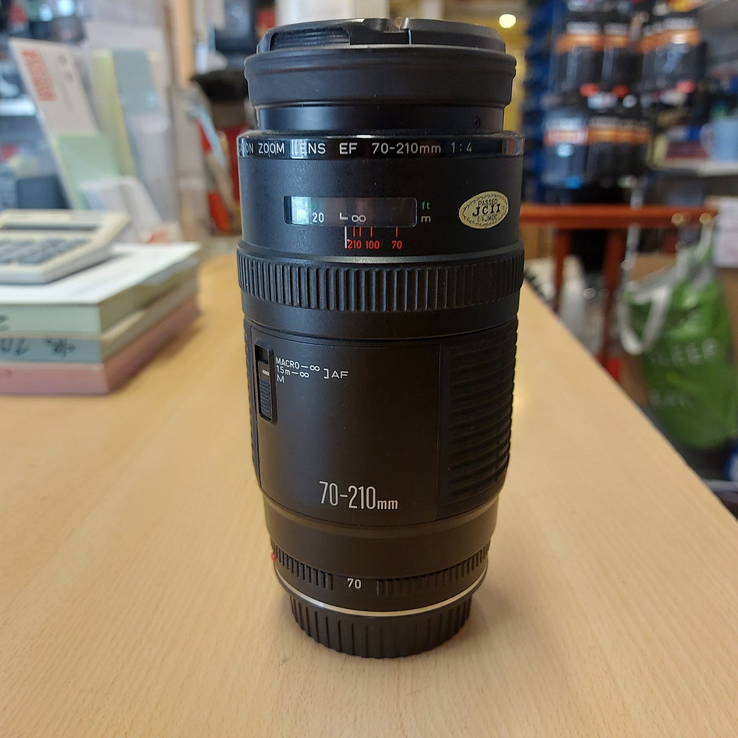 Canon 70-210mm f/4 EF Telephoto Zoom