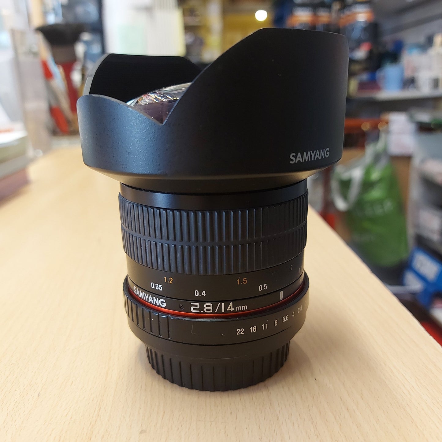 Canon 14mm f/2.8 EF mount - Samyang