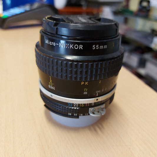 Nikon 55mm f/3.5 Ai MICRO Lens