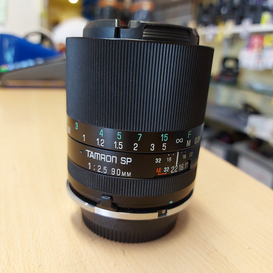 Nikon 90mm f/2.5 Ai-s SP MACRO - Tamron