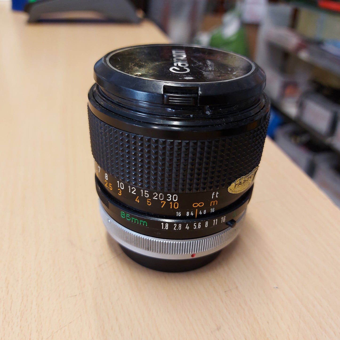 Canon 85mm f/1.8 FD SSC