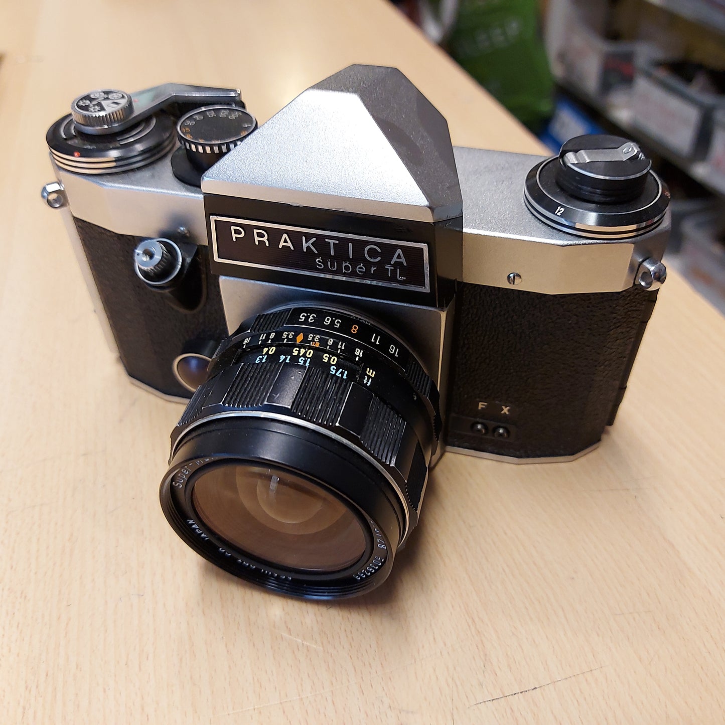 Praktica Super TL + 28mm f/3.5 SMC Asahi Takumar