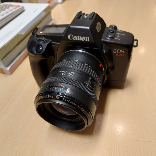 Canon EOS 650 + 35-70mm