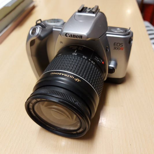 Canon EOS 300v + 28-80mm