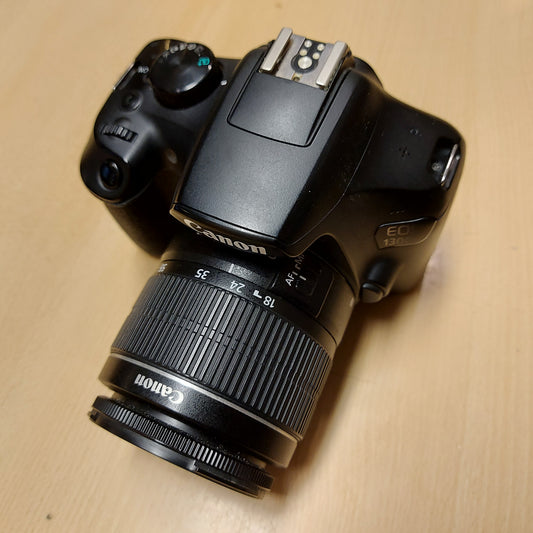 Canon EOS 1300d + 18-55mm